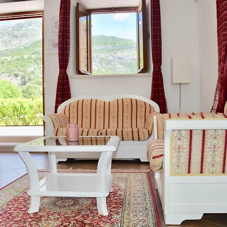 Apartment Riva *