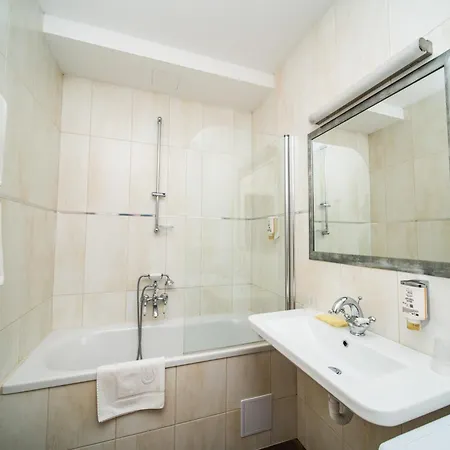 Apartment Riva Slano