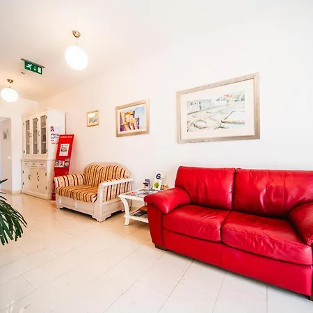 Apartament Riva Slano