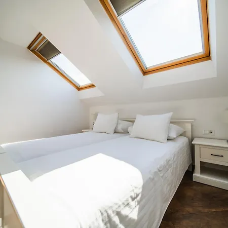 Riva Apartment *