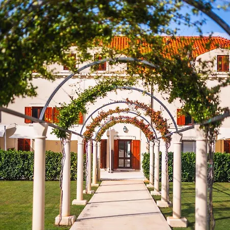 Riva 아파트 슬라노