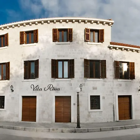 Riva Slano